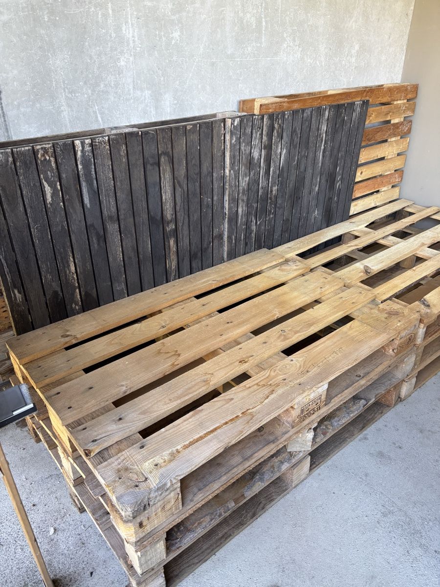 Paletten: 8 pallet – Gebraucht aus liebefeld von tor_nn2l