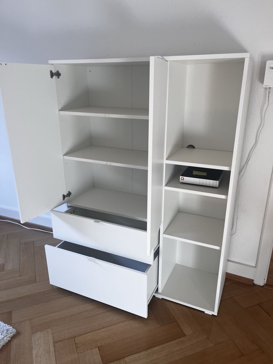 Ikea Cassettiere: IKEA VIHALS Schrank – Usato da Basel venduto da isabel.w 1
