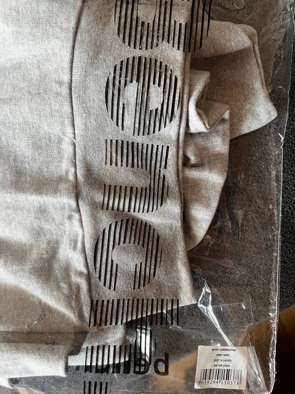 Bench Pulls & Sweat-shirts: Neue Pulli Bench 70%Cotton M – Neuf avec emballage d'origine à Riehen par ann_76jw 7