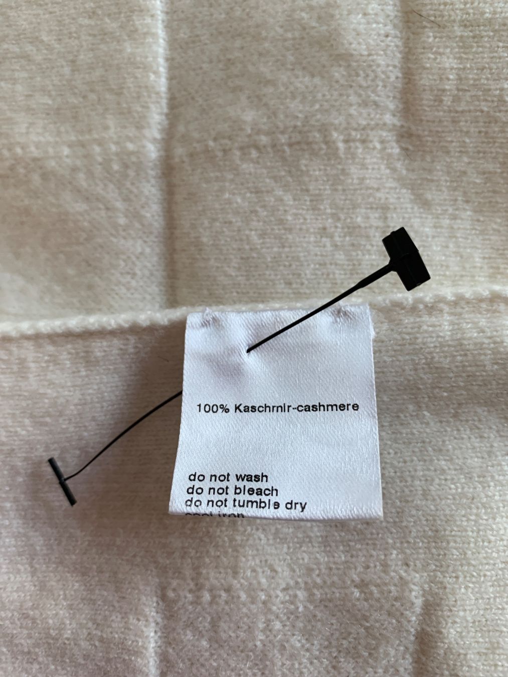 Akris Maglioni & Felpe: AKRIS-Exklusiver Pullover mit Fransen, 100% Kaschmir-NP 1990 – Nuovo (secondo la descrizione) da Luzern venduto da designluzern 7
