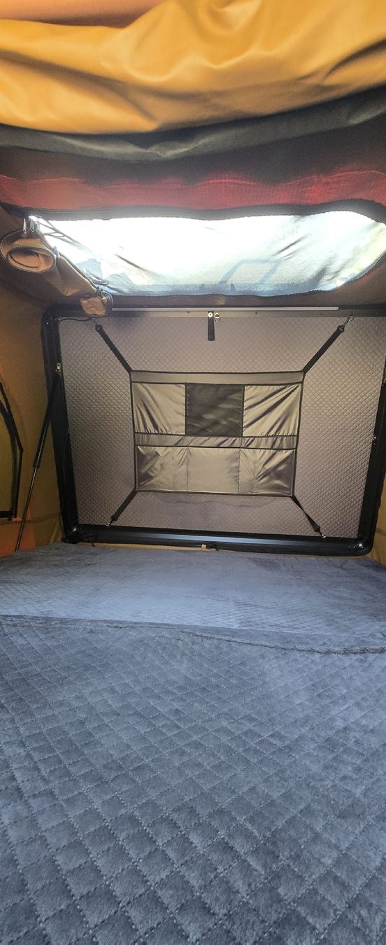 Tentes: Dachzelt suv camping – D'occasion à Madiswil par Bobber7372 6
