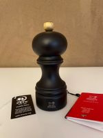 Peugeot Pfeffermühle aus Buchenholz NEU