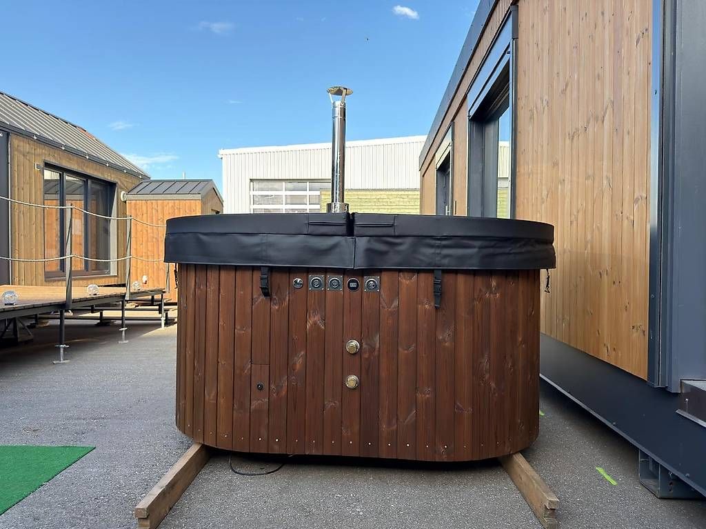 Whirlpool: Square Horizon Hotpot – Gebraucht aus St. Gallen von Spa_at_Home911 3