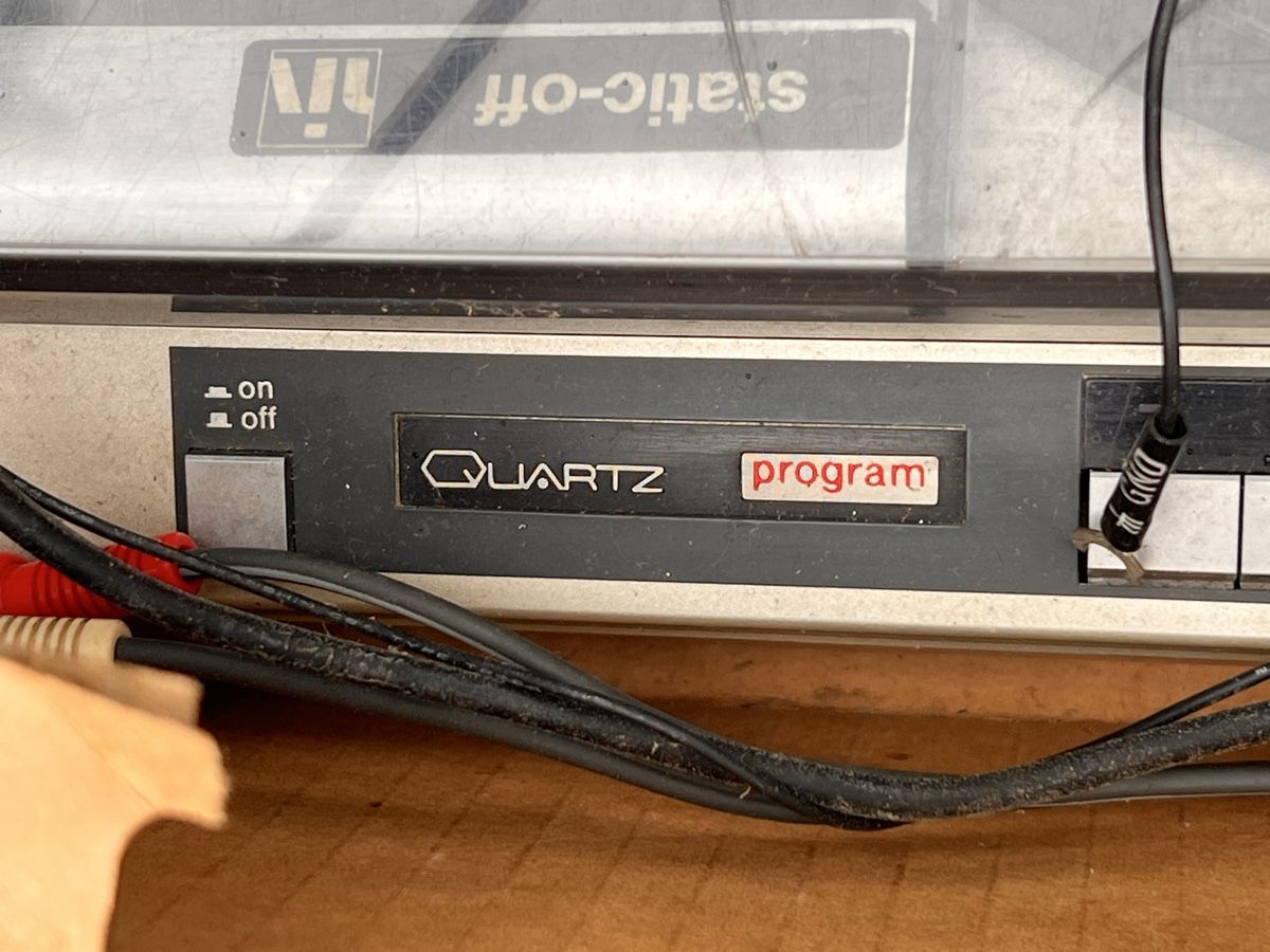 Technics Giradischi: Technics SL-QL15 Plattenspieler (101) – Usato da Glattfelden venduto da maa_qcj8 2