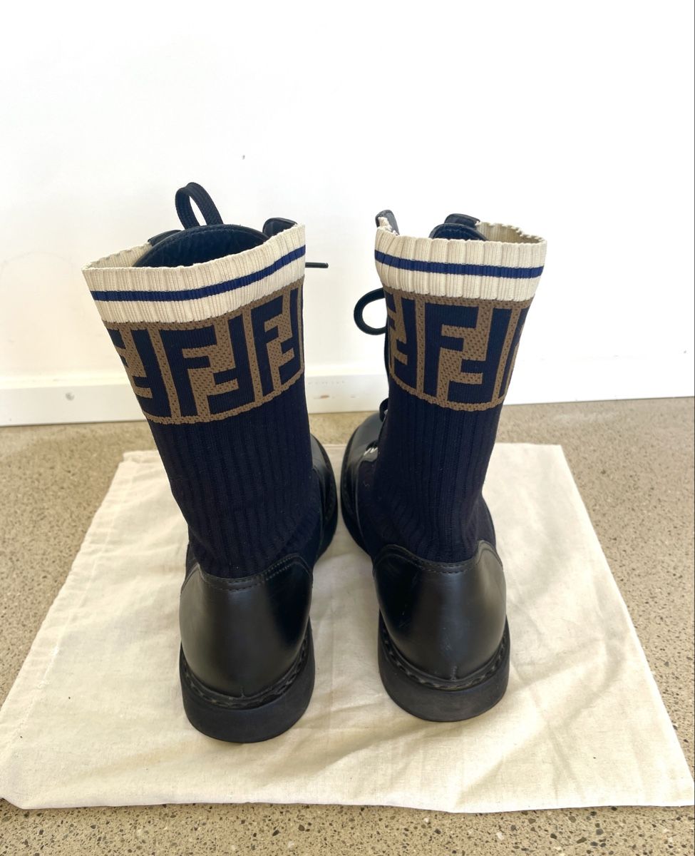 Fendi Scarpe da donna: FENDI Stiefel Rockoko Boots – Usato da Stäfa venduto da Nicole093 6
