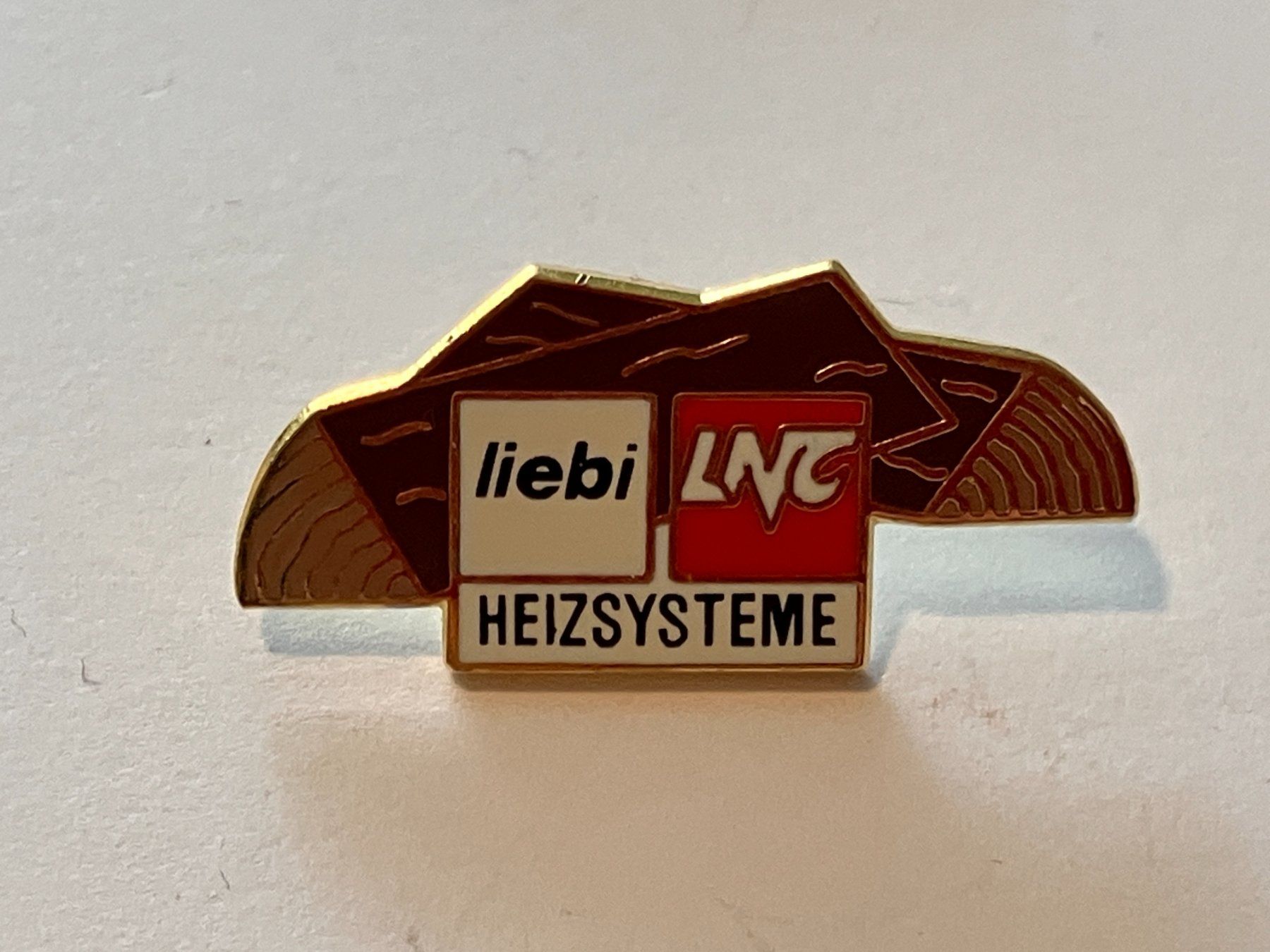 Placchette & Badge: 1 Pin Liebi Heizsysteme LNC – Usato da Basel venduto da djwwpp