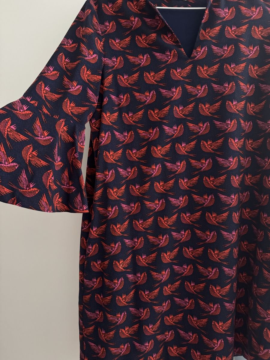 Essentiel Antwerp Robes: Essential Antwerp Kleid mit Vögeln – D'occasion à Zürich par ann_j9z9 1