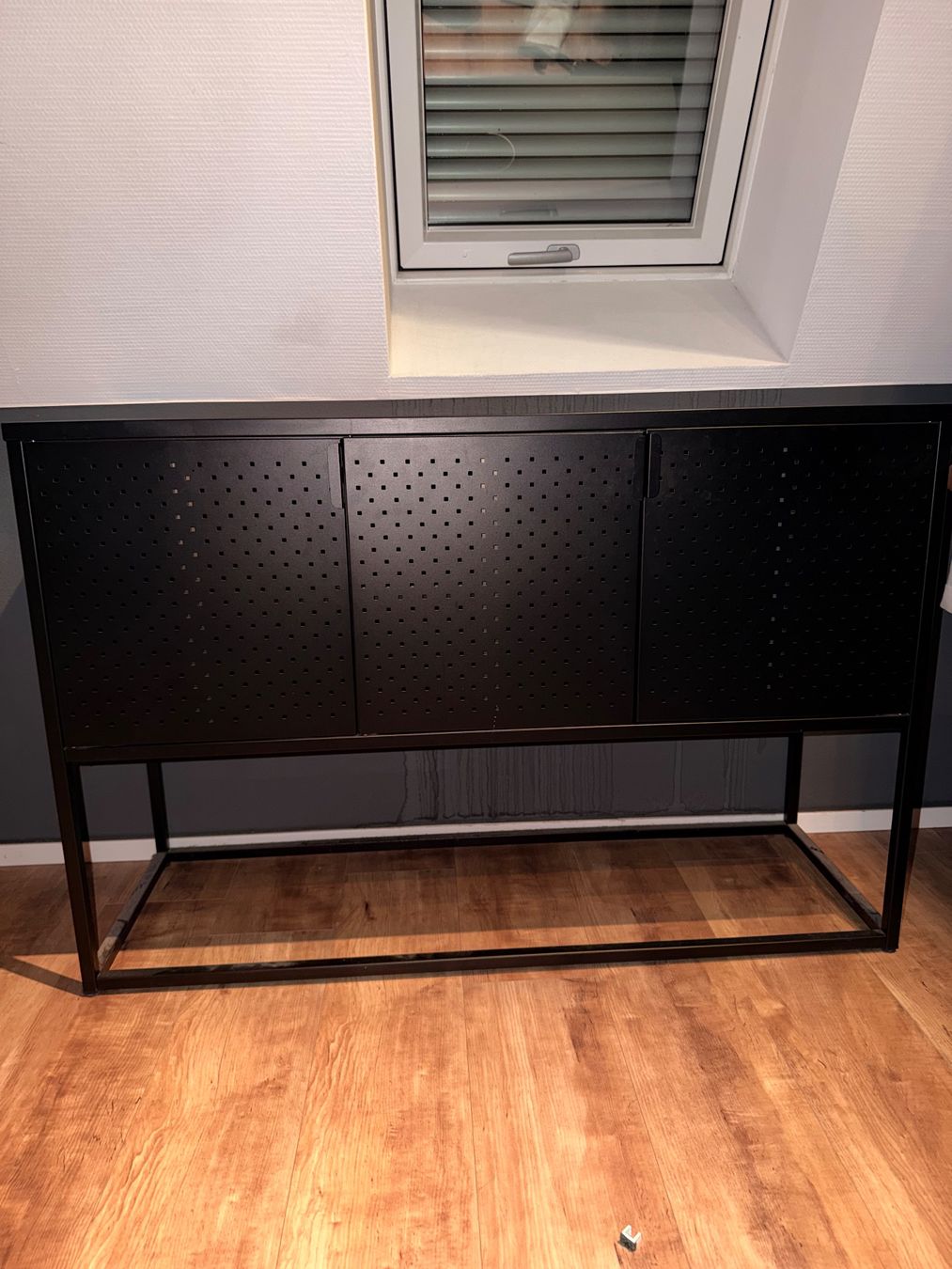 Cassettiere: Sideboard Metall schwarz – Usato da Pfungen venduto da Panino7