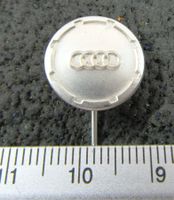 AUDI AUTO LOGO 16mm SILBRIG ABZEICHEN ANSTECKNADEL VINTAGE