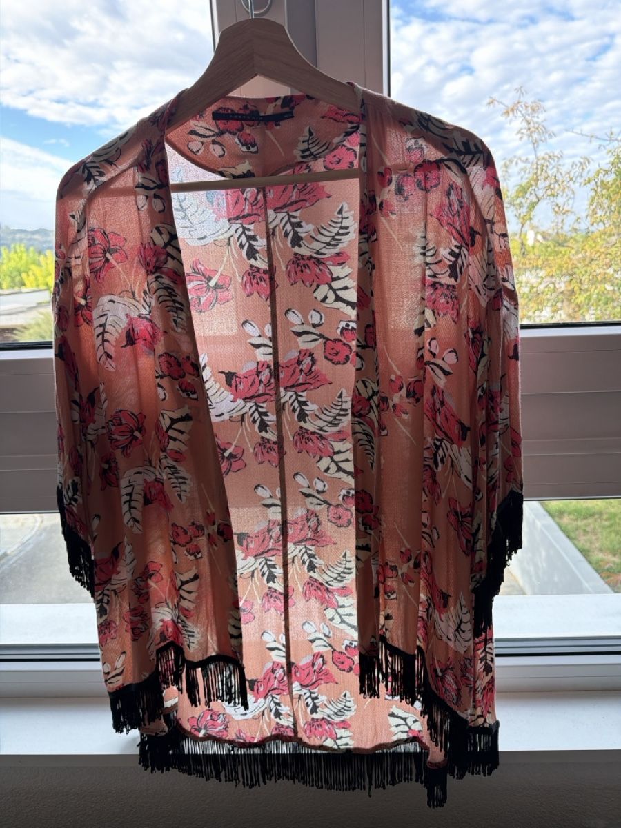 Arte internazionale: Cardigan/Kimono, Grösse L – Usato da Möhlin venduto da Phmahrer