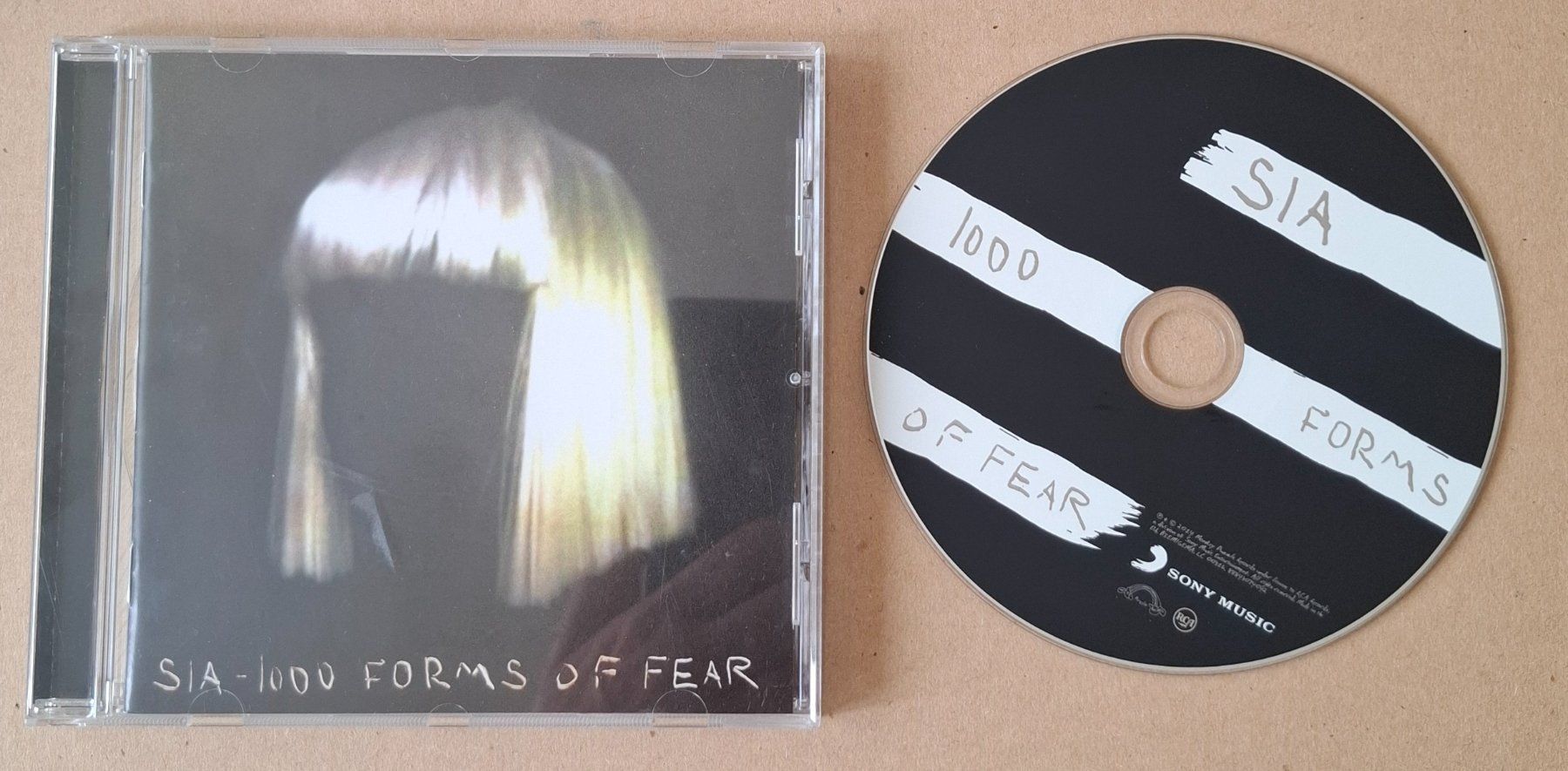 CD: CD: SIA - 1000 Forms of Fear - 2014 – Usato da Wil SG venduto da Clanx