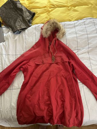 Veste anorak rouge WANGS KONFEKSJON SKIEN fourrure capuche