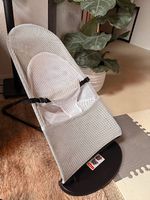 BabyBjörn Balance Soft Mesh Babywippe inkl. Spielbogen