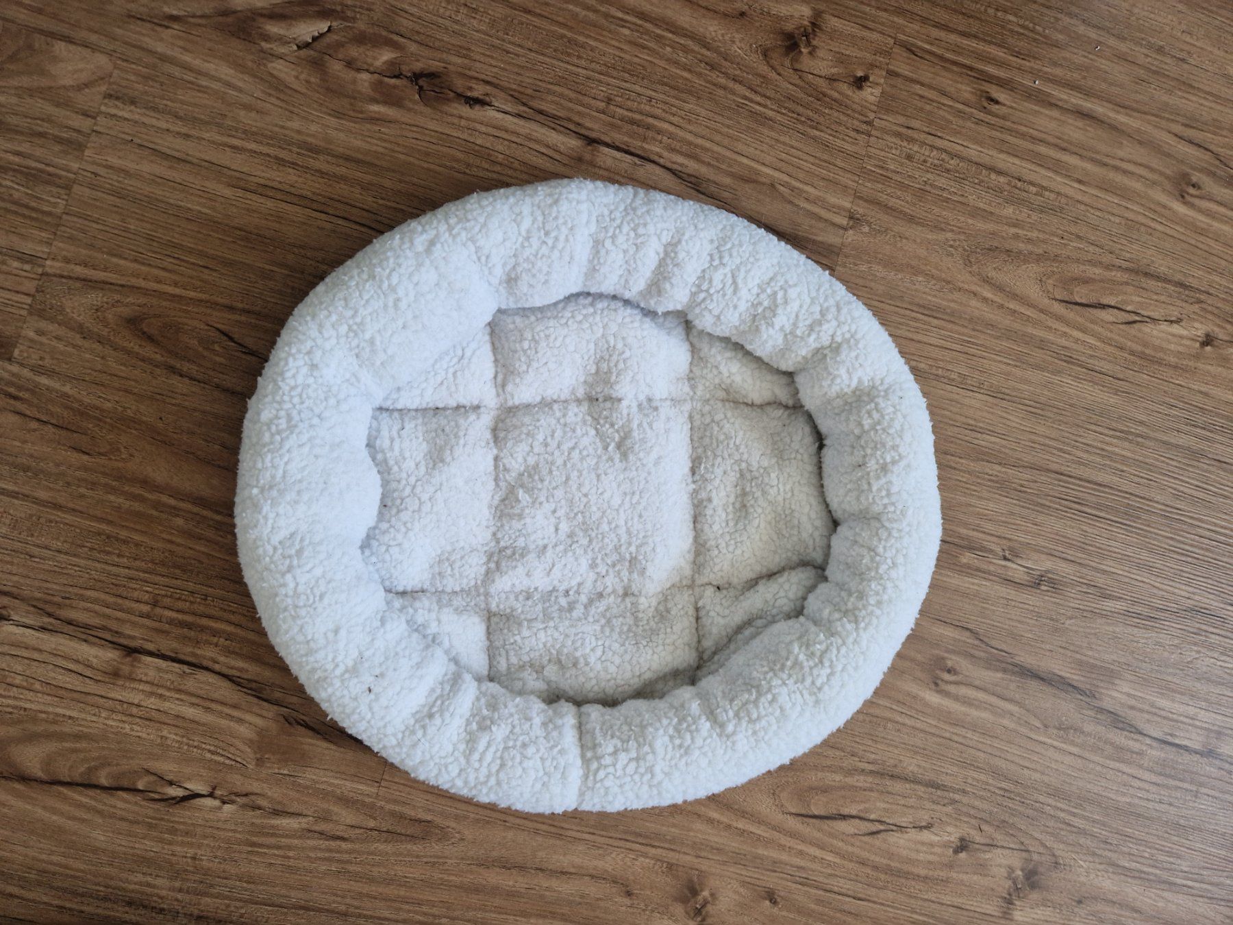 Niches, paniers: Hundebett – D'occasion à Belp par Sakim