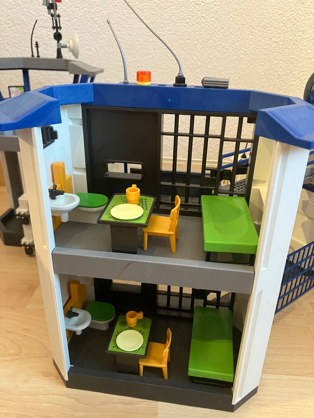 Playmobil Giocattoli: Playmobil Polizeistation – Usato da Uster venduto da Kaktus09 1