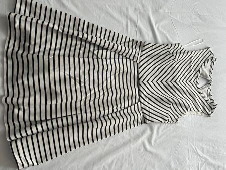 Damen Ärmellose Kleid weiss/schwarz gestreift /  Grösse S