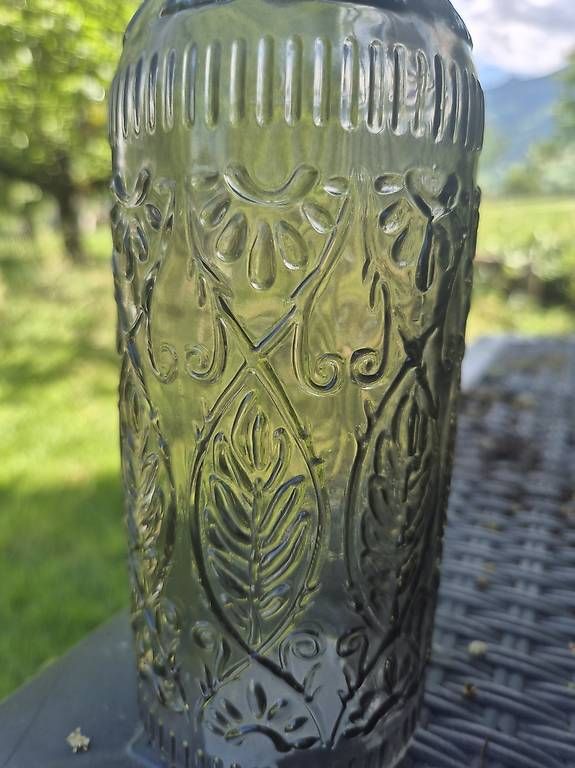 Bottiglie: Schöne Glasflasche – Usato da Bad Ragaz venduto da Lari.. 2