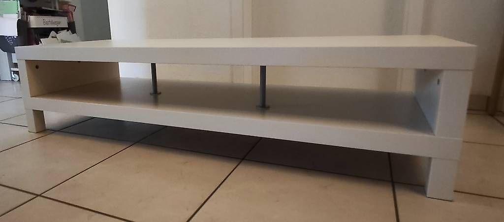 Ikea Meubles TV: TV Möbel – D'occasion à Schwarzenburg par ybo_rk6z 1