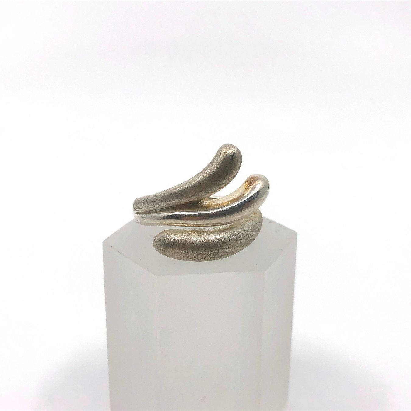 Anelli: Ring Silber 925  Teils mit strukturierter Oberfläche – Usato da Basel venduto da Tiabeanie 8