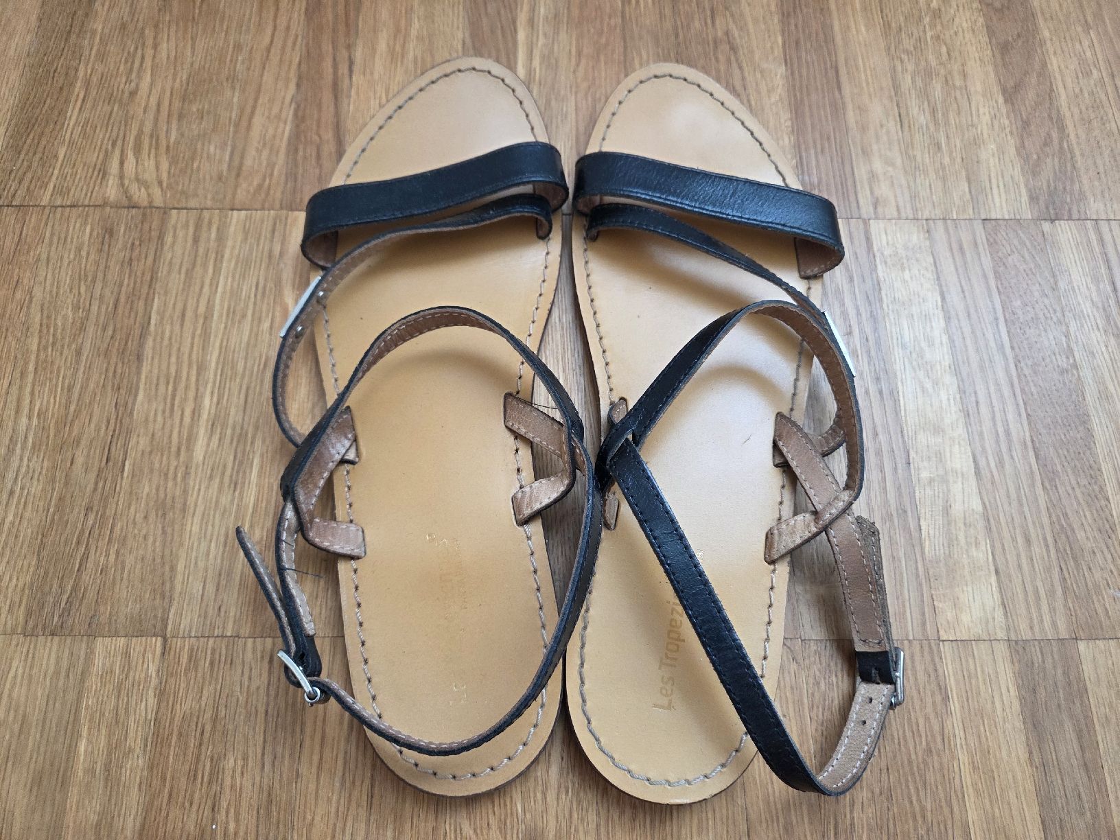 Damenschuhe: Les Tropeziennes Sandalen, Grösse 40 – Gebraucht aus Suhr von kunaa 1