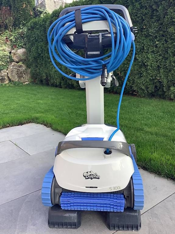 Schwimmbad-Zubehör: Poolroboter Dolphin S300i – Gebraucht aus Embrach von iri_fl2v 1