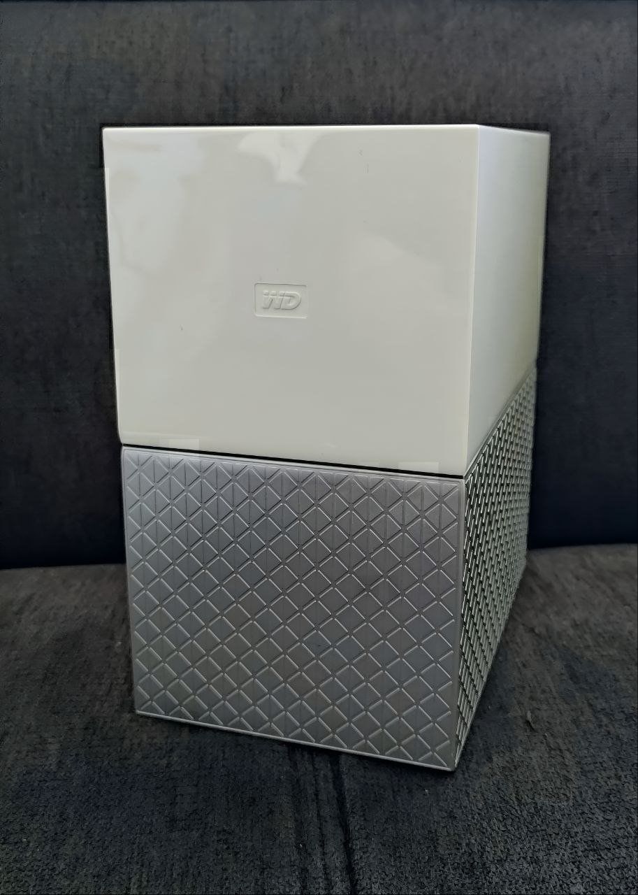 Western Digital Server: WD MyCloud Home Duo – Gebraucht aus Vevey von Forestier.L