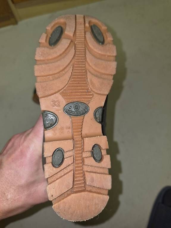 Scarpe per ragazzi: Gummistiefel 33 – Usato da Belp venduto da bac_8289 2