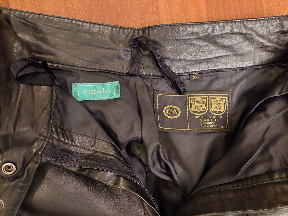 C&A Pantaloni: Canda vintage Hosen aus echtem Leder – Usato da Basel venduto da shirley_gold 3