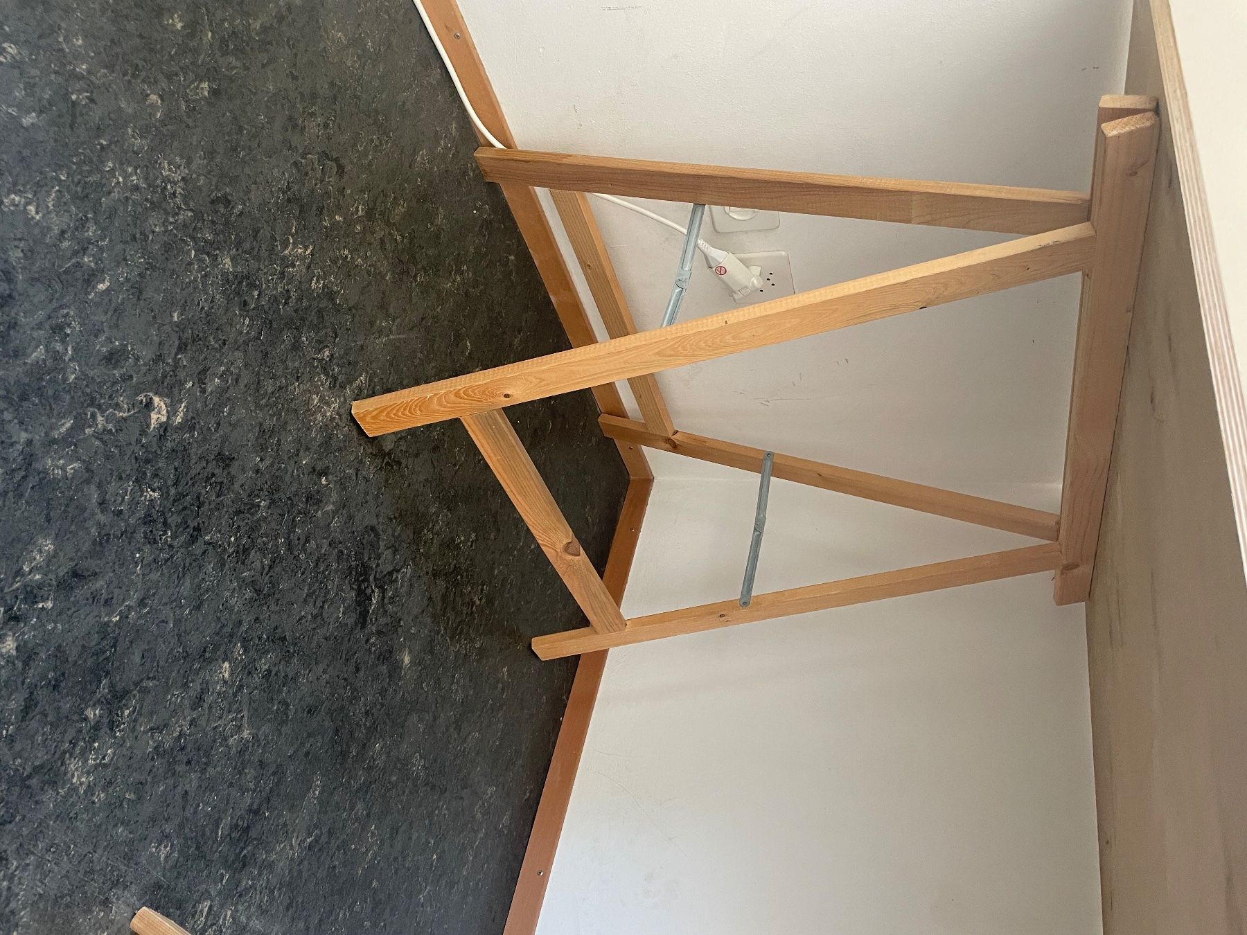 Tische: Tisch – Gebraucht aus Ittigen von sel_fm7s 1