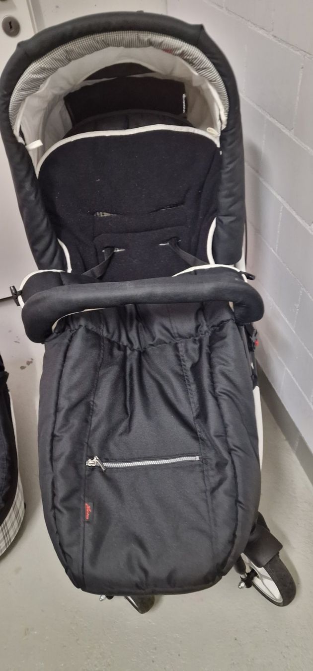 Hartan Carrozzine: Harten kinderwagen – Usato da Winkel venduto da sonip 1