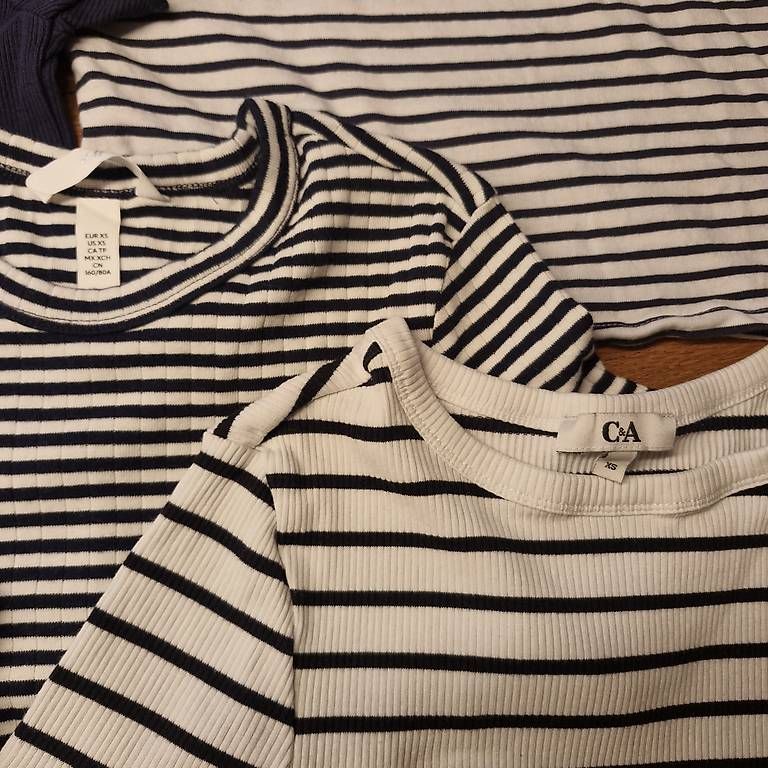 Camicette, T-shirt & Top: Mädchen T- Shirts 140 / 146 – Usato da Schaffhausen venduto da Jakarila 1