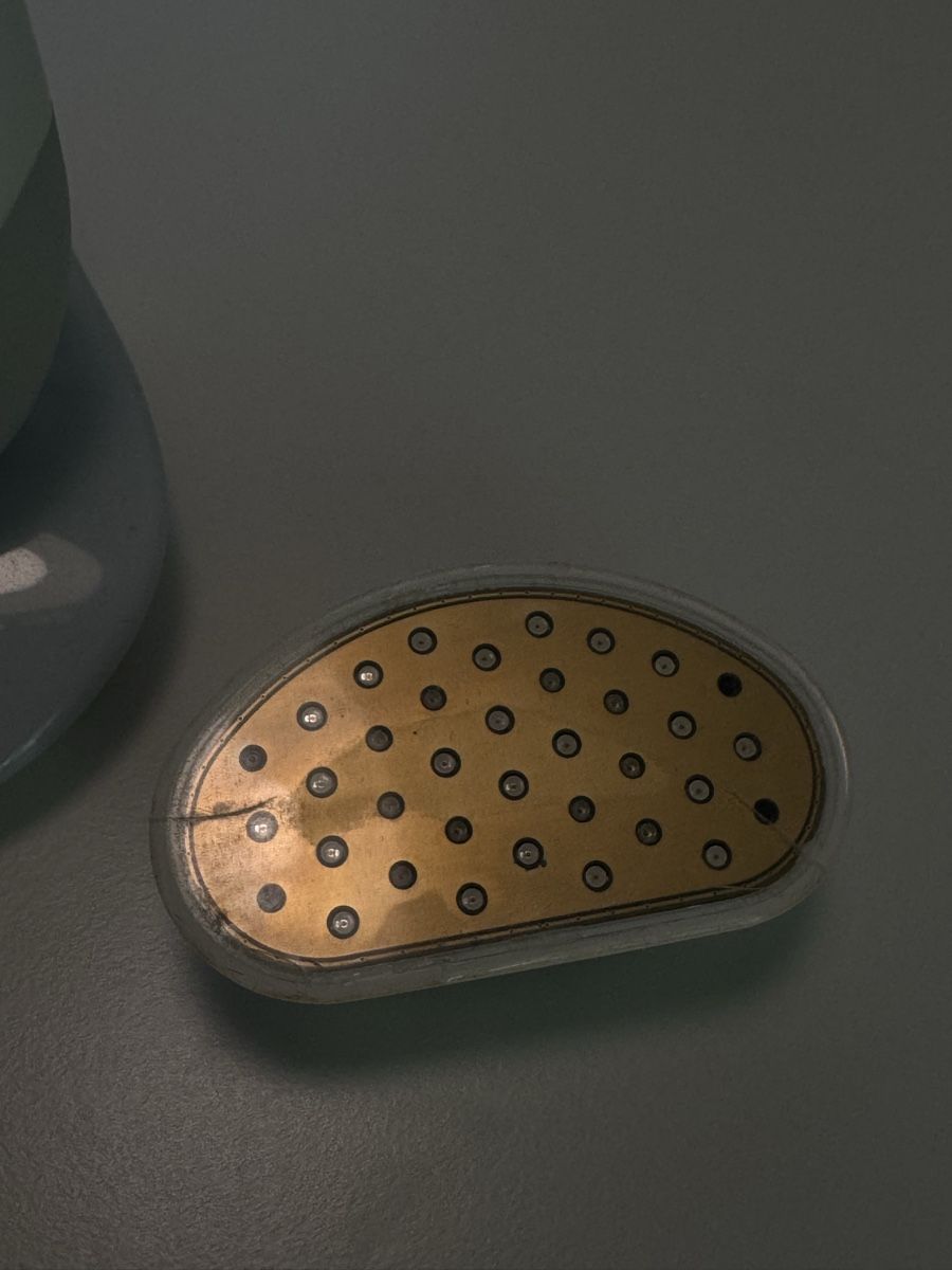 Nuface Cura del viso: NuFace Trinity Facial Toning Device with led light  – Usato da Zürich venduto da Anastasiya_g 6