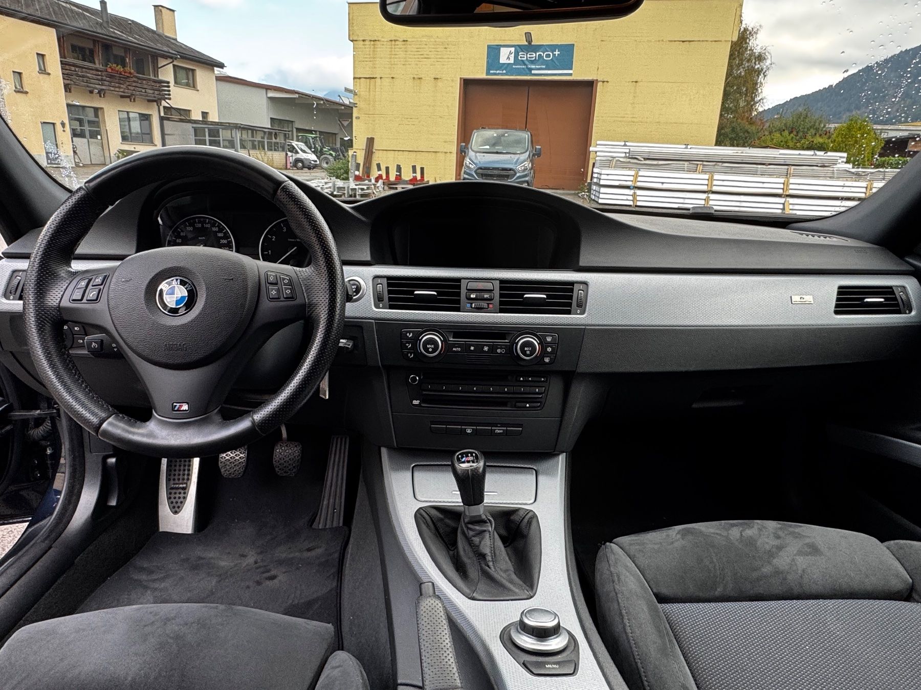 BMW Automobili: BMW 320i Top Zustand 1.Hand – Usato da Altstätten SG venduto da cor_8sdl 3