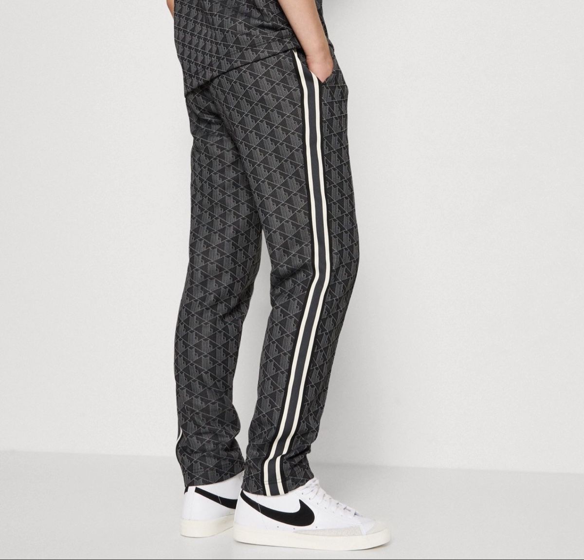 Lacoste Pantalons: Lacoste Jogginghose – Neuf (Voir description) à Erlinsbach SO par _stjepi_ 1