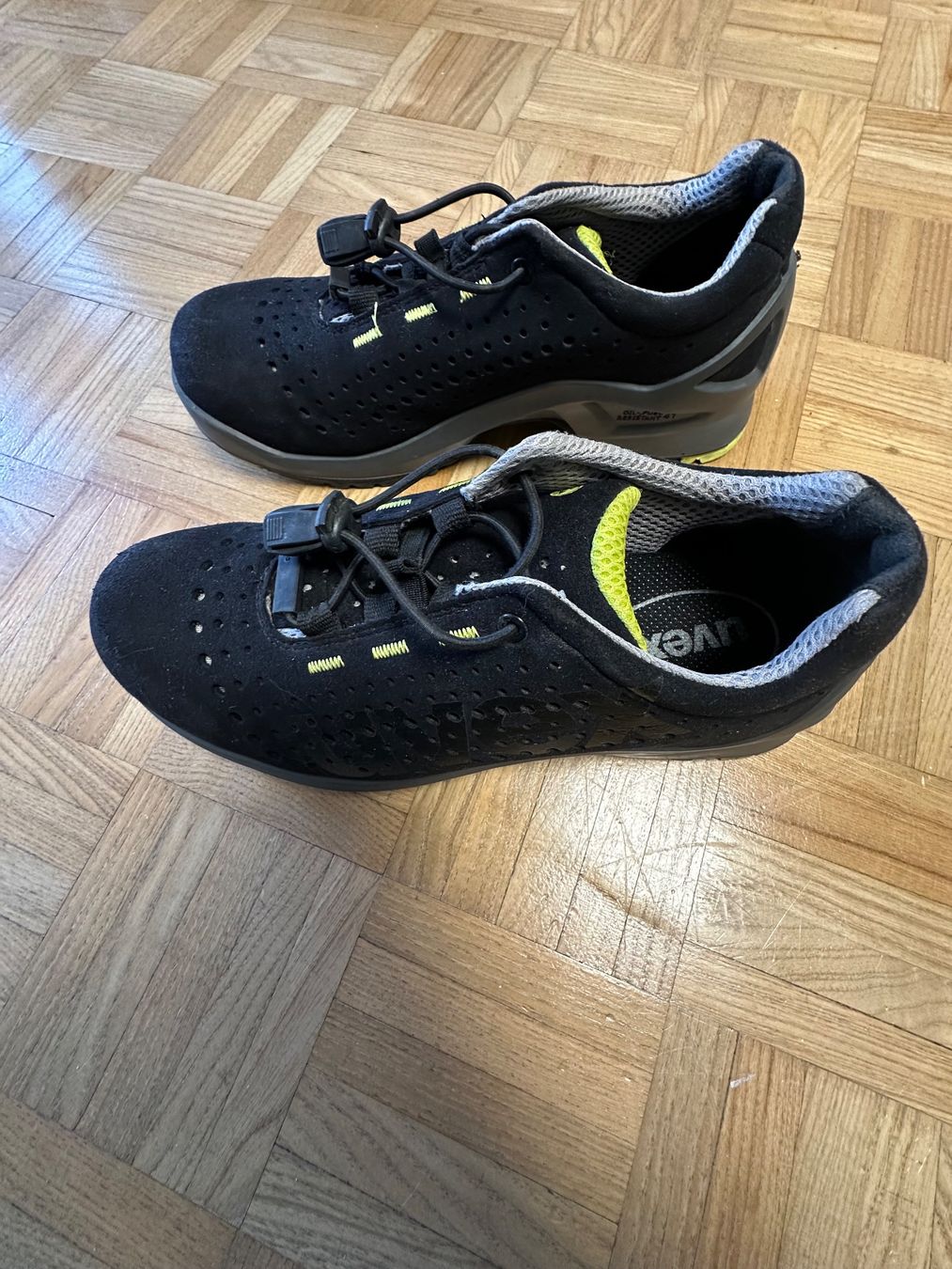 Scarpe da uomo: UVEX Sicherheitsschuhe Grösse. 41 – Usato da Zürich venduto da kuszi 2
