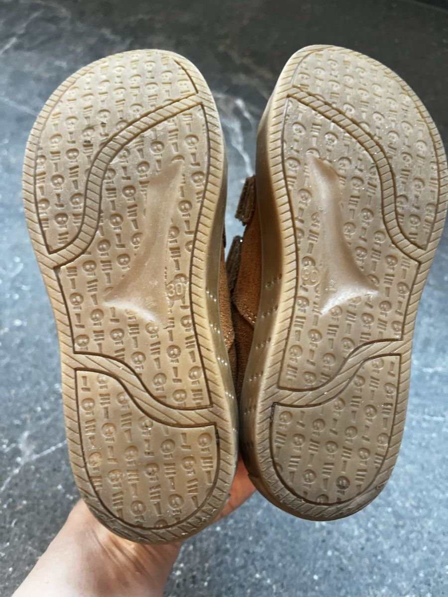 Crocs Scarpe per ragazzi: Crocs Gummistiefel C13 & Leder Schuhe 30 – Nuovo (secondo la descrizione) da Davos Dorf venduto da AJRMBA 5