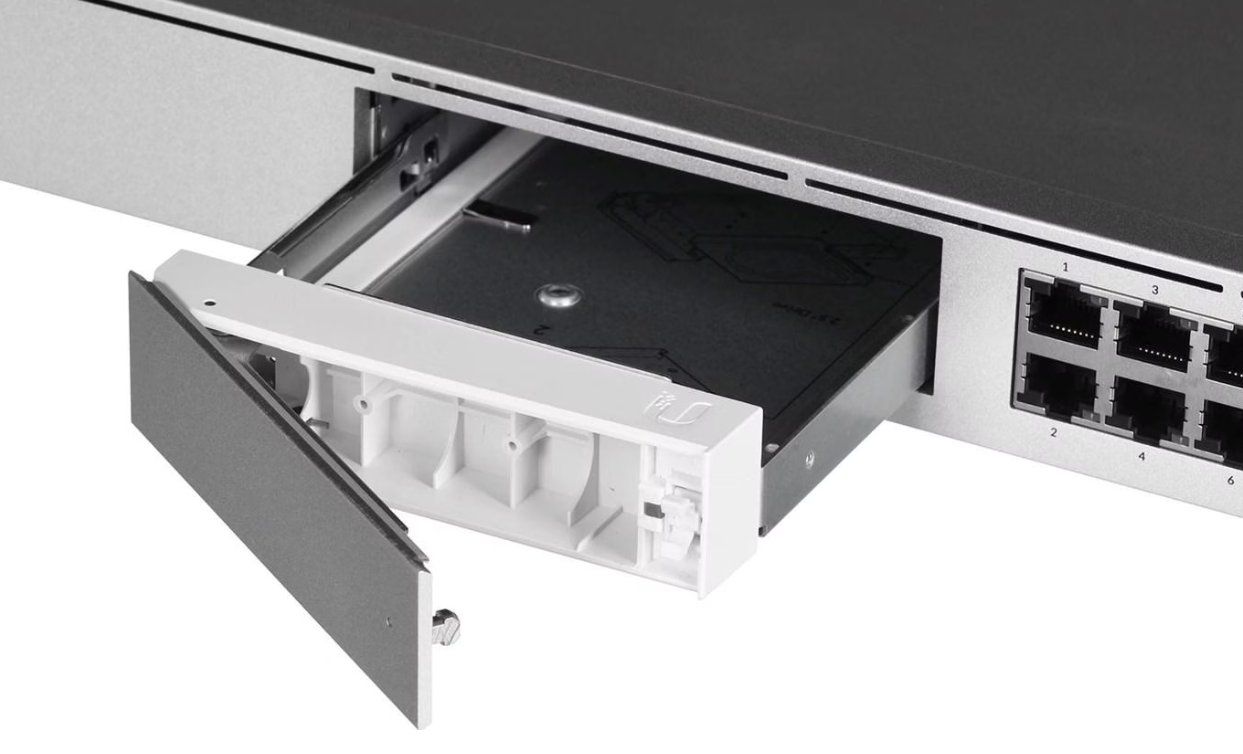 Ubiquiti Modems & Router: Ubiquiti UniFi Dream Machine Pro – Gebraucht aus Horgen von Ga123 2