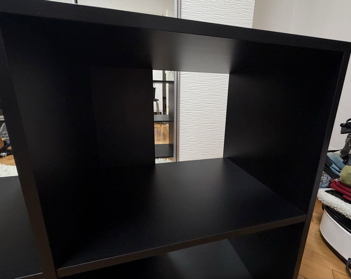 Étagères: Schrank oder Regal sehr stabil schwarz – Neuf (Voir description) à Zürich par Nikita.- 1