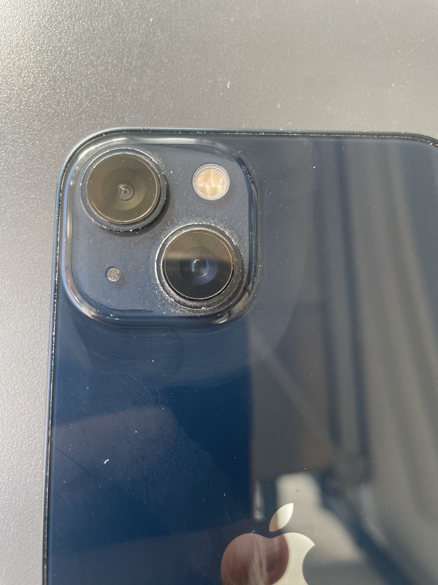 Apple Telefoni cellulari / Smartphones: Apple iPhone 13 128GB schwarz – Usato da Basel venduto da Magicmike 2