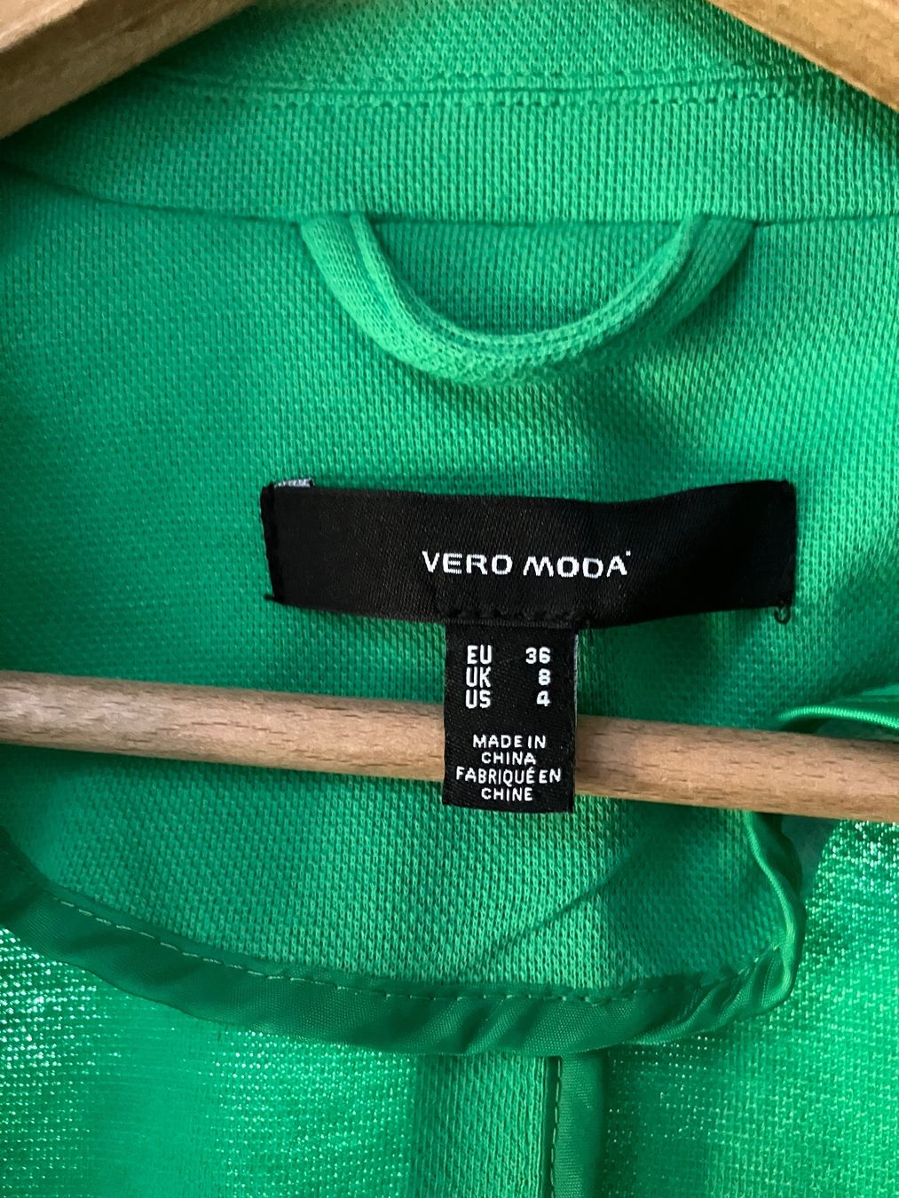 Vero Moda Giacche: Grüner Blazer VERO MODA Gr. 36 – Nuovo (secondo la descrizione) da Magden venduto da Anthurium11 1