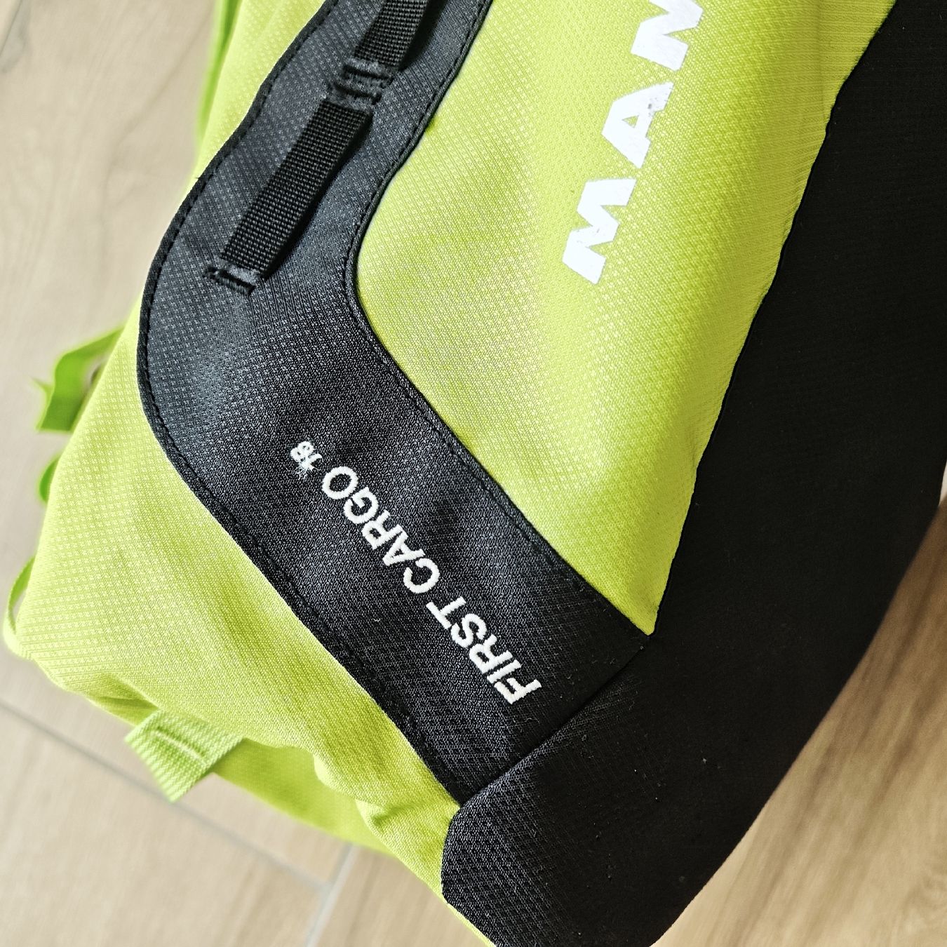 Mammut Sacs à dos: Mammut Cargo 18 L, backpack lime green black, good condition – D'occasion à Rothenfluh par Carly_Q 2