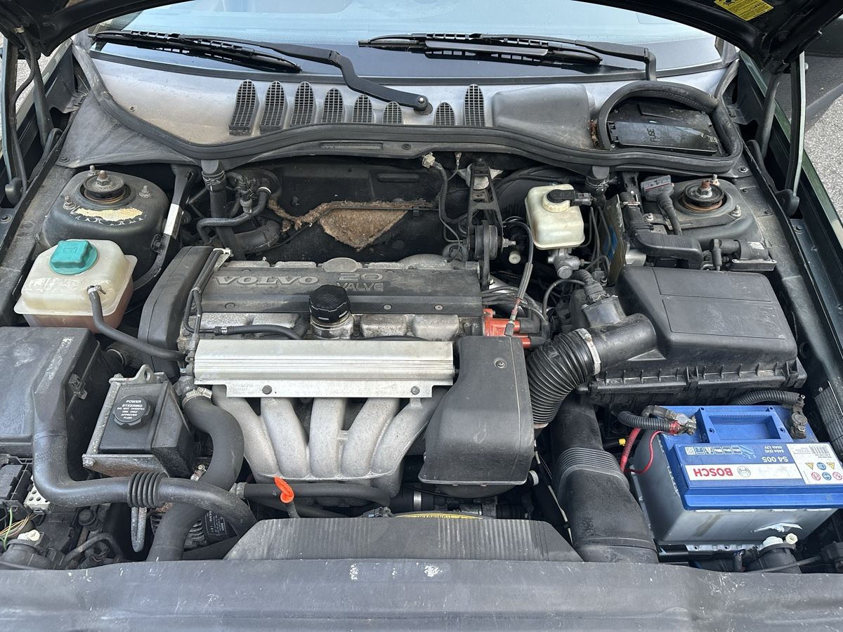 Volvo Autos: Volvo 850 Bj 95 – Defekt aus solothurn von GuteLampen 4