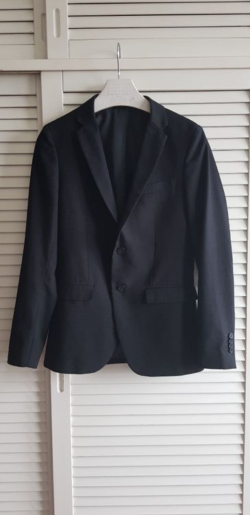 Sisley Vestes: Sisley veste noire Taille IT 42 – Neuf (Voir description) à Lausanne par man_rw9q