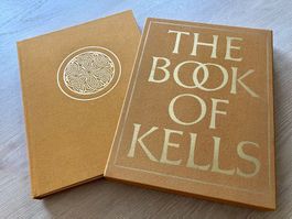 THE BOOK OF KELLS, Trinity College Dublin, 1974/1976