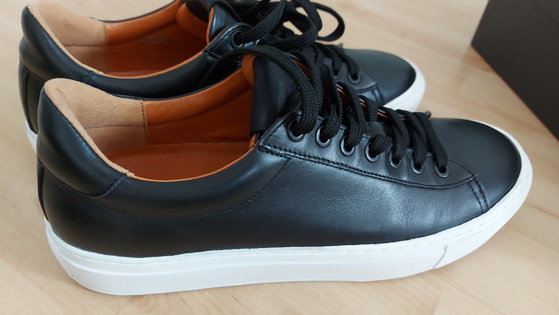 Scarpe da donna: Cinque Leder Sneaker – Usato da langenthal venduto da rundholz7 7