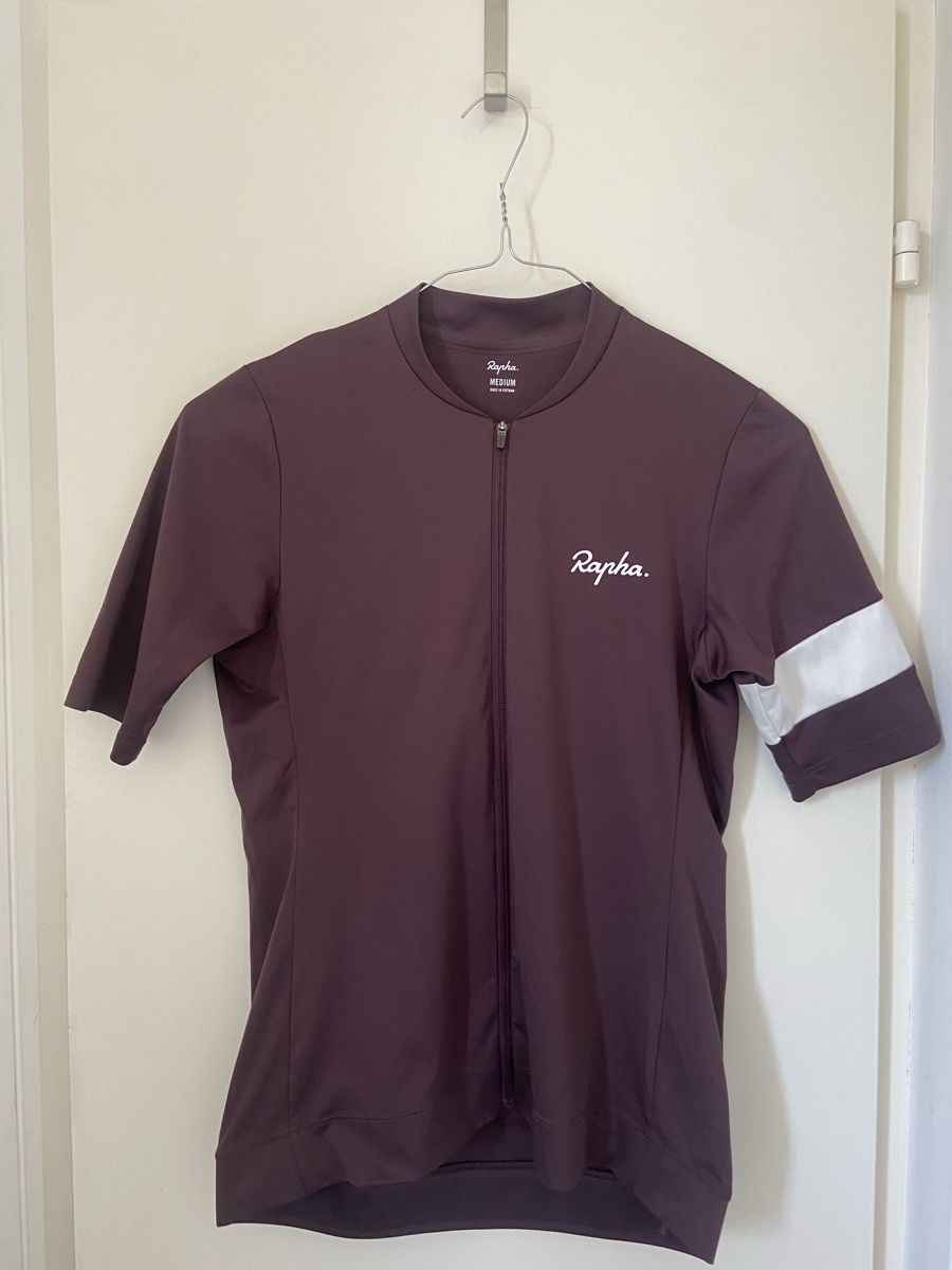 Rapha Leibchen & Hosen: Rapha Trikot Dame M rostrot – Gebraucht aus Zürich von migi18