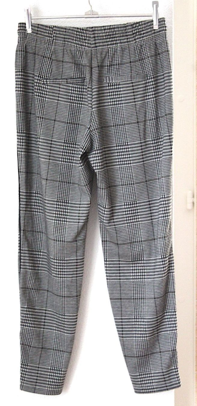 Pantaloni: Warme , Kaum Getragene Hosen , Gr. 38. – Usato da Locarno venduto da madame-tus-sauds 1