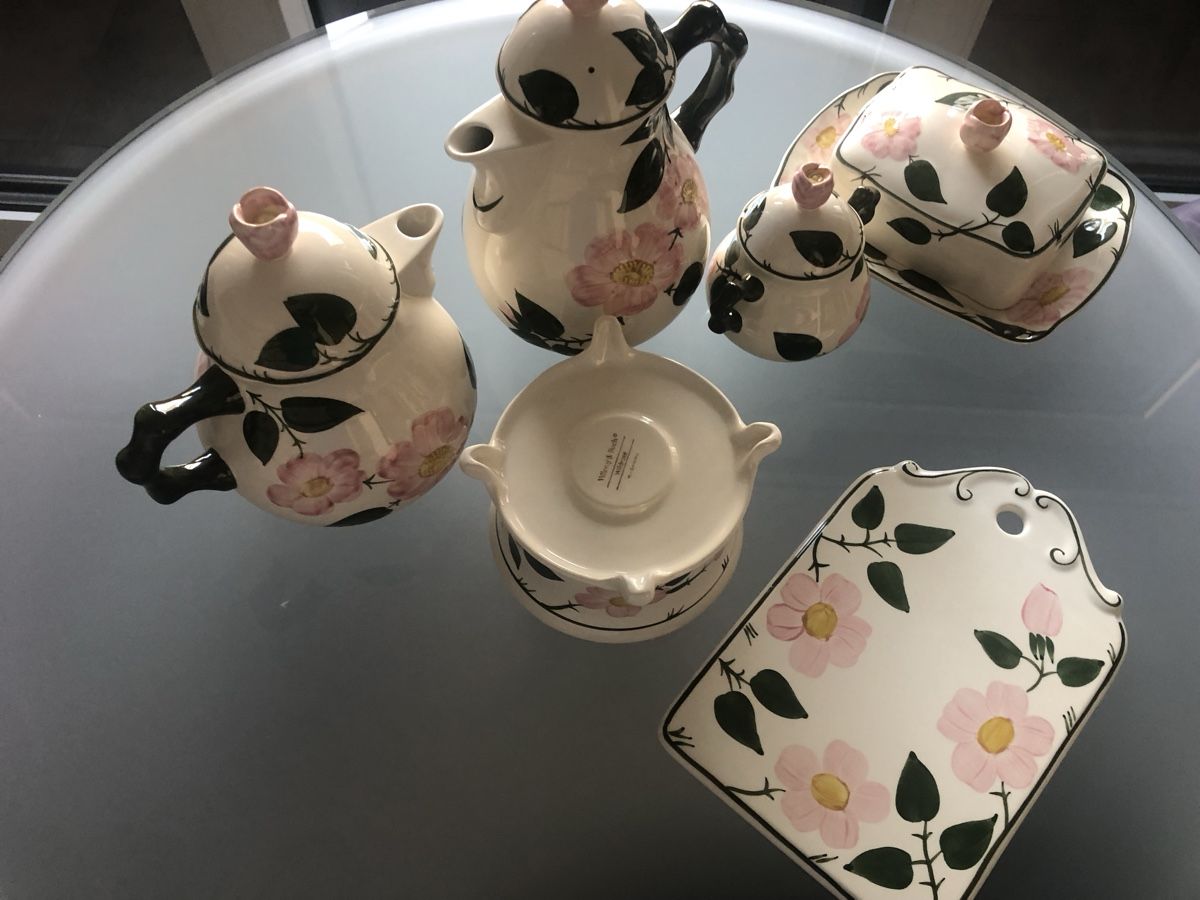 Villeroy & Boch Set di piatti: Villeroy und Boch Set – Nuovo (secondo la descrizione) da Solothurn venduto da galinka 4