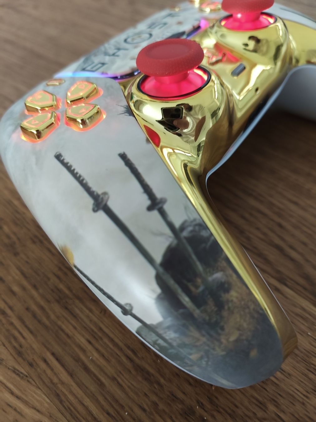 Sony Controller: DualSense Controller Ghost of Yotei Design weiss/gold – Neu und originalverpackt aus Sargans von ver_ncy5 1