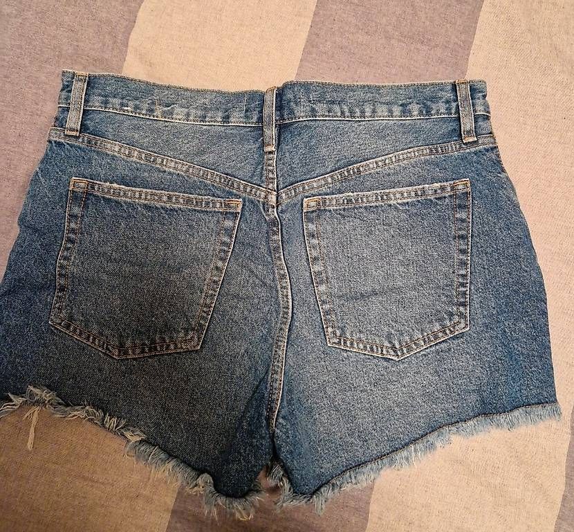 Mango Jeans: Mango 40Gr. – Gebraucht aus Luzern von maji87 1